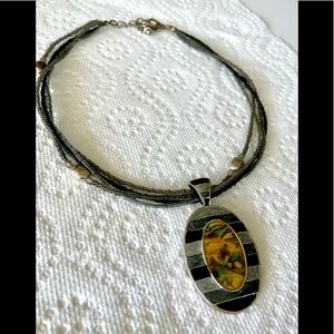 LOFT Pendant Beaded Necklace.